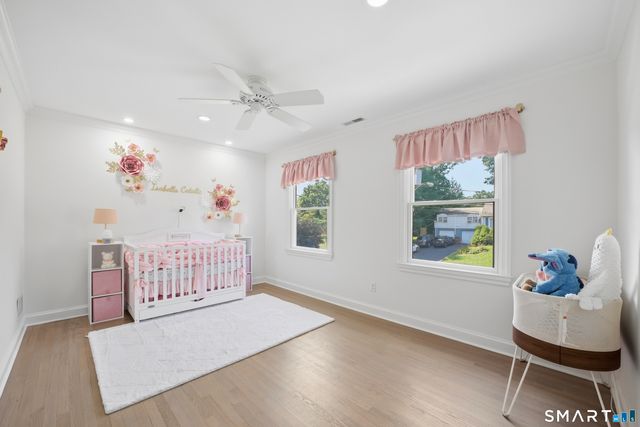 97 Meadowpark Avenue North, Stamford, CT 06905
