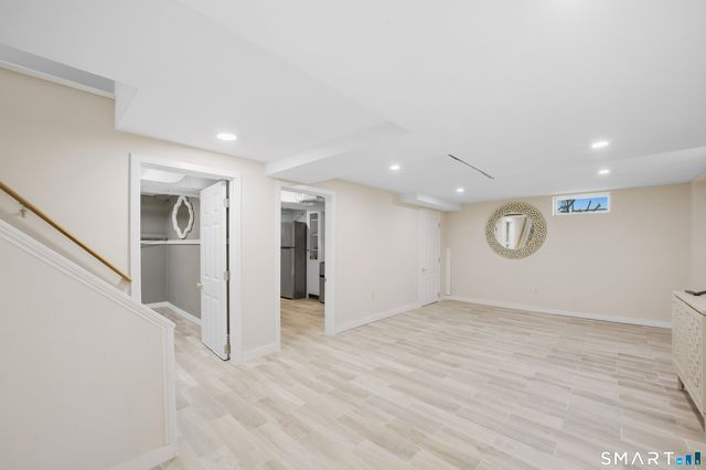 97 Meadowpark Avenue North, Stamford, CT 06905