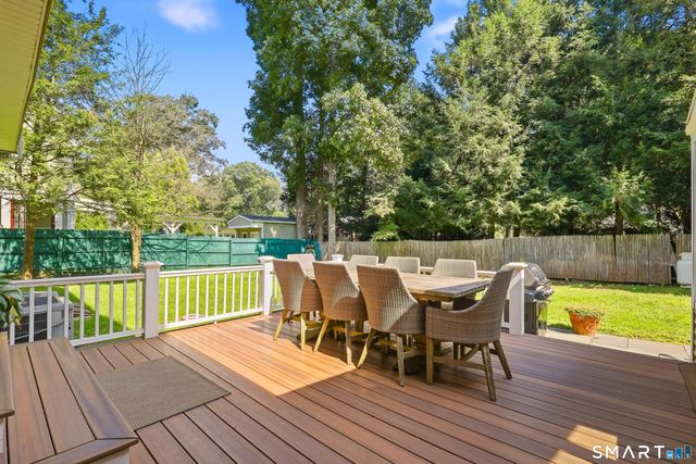97 Meadowpark Avenue North, Stamford, CT 06905