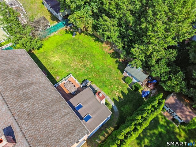 97 Meadowpark Avenue North, Stamford, CT 06905