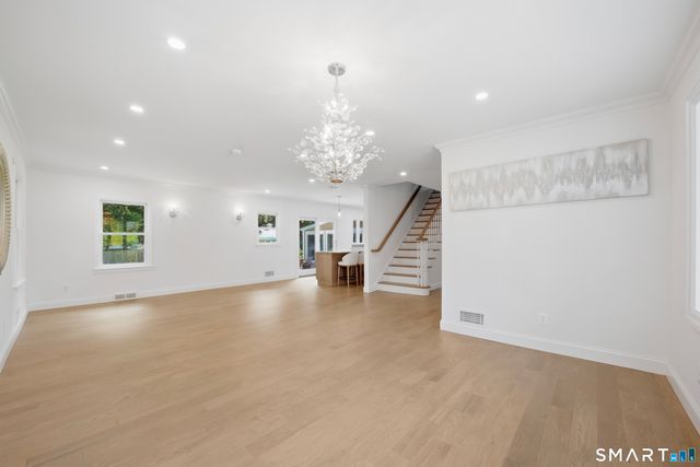 97 Meadowpark Avenue North, Stamford, CT 06905