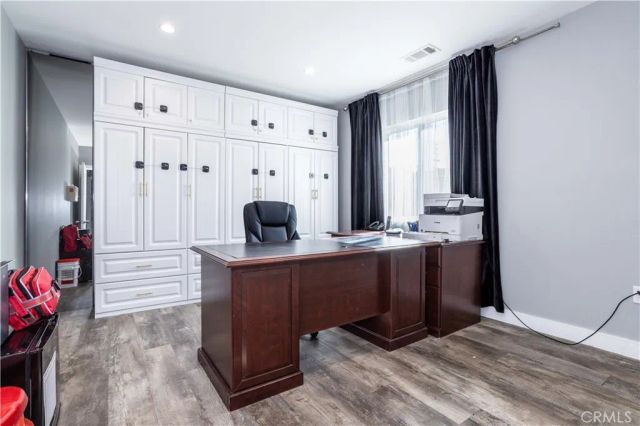 6424 Densmore, Van Nuys, CA 91406