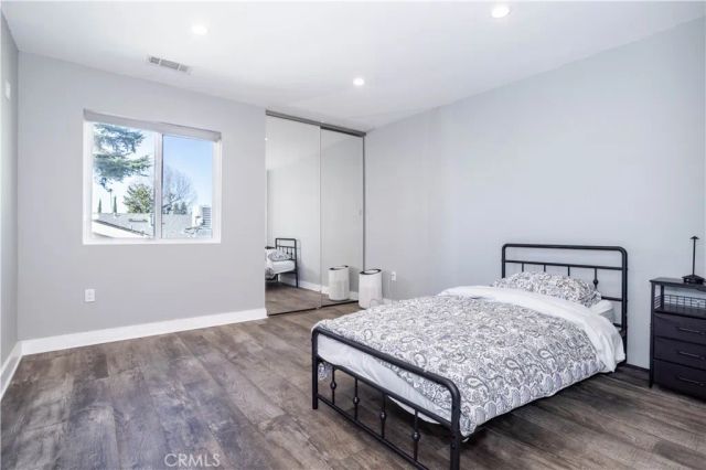 6424 Densmore, Van Nuys, CA 91406