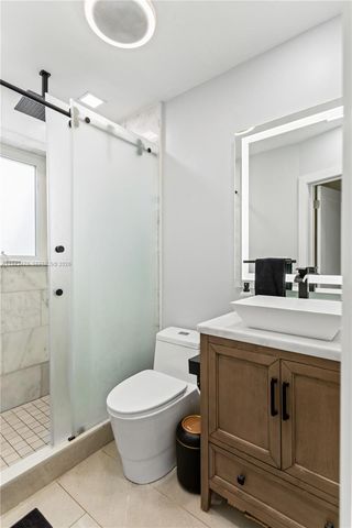 2498 SW 19th Ter, Miami, FL 33145