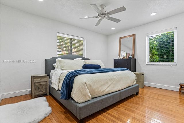 2498 SW 19th Ter, Miami, FL 33145