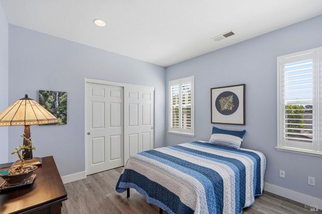 925 Pinot Noir Way, Windsor, CA 95492