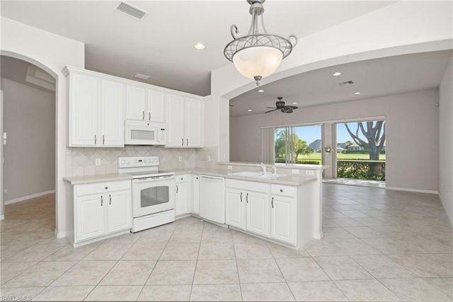 9129 Spanish Moss WAY, Bonita Springs, FL 34135