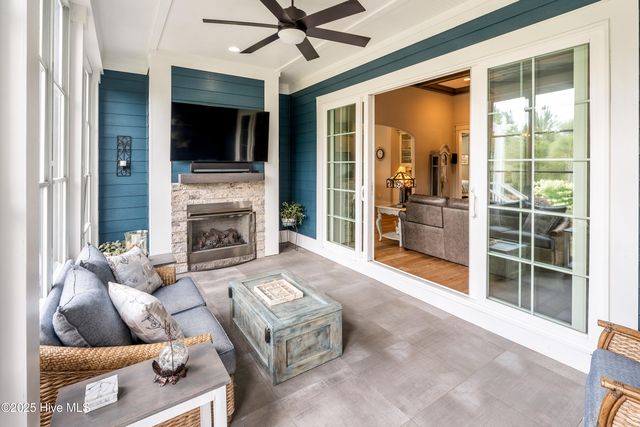 3688 Emerson Drive, Southport, NC 28461