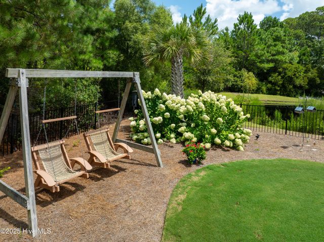 3688 Emerson Drive, Southport, NC 28461