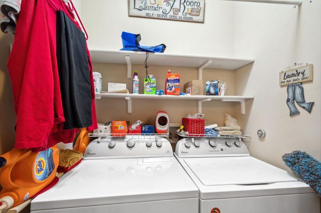 17830 Glasgow Way, Lakeville, MN 55044