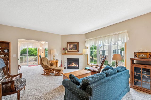 17830 Glasgow Way, Lakeville, MN 55044