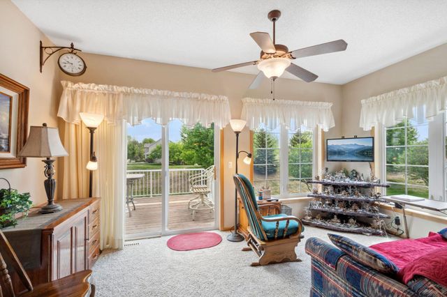 17830 Glasgow Way, Lakeville, MN 55044