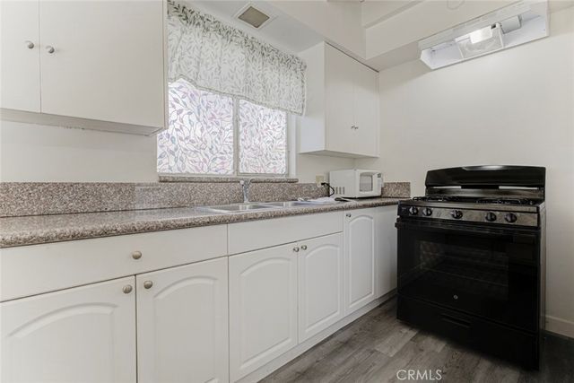529 S Garfield Avenue, Monterey Park, CA 91754