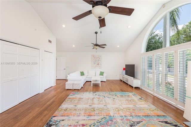 8001 SW 160th St, Palmetto Bay, FL 33157