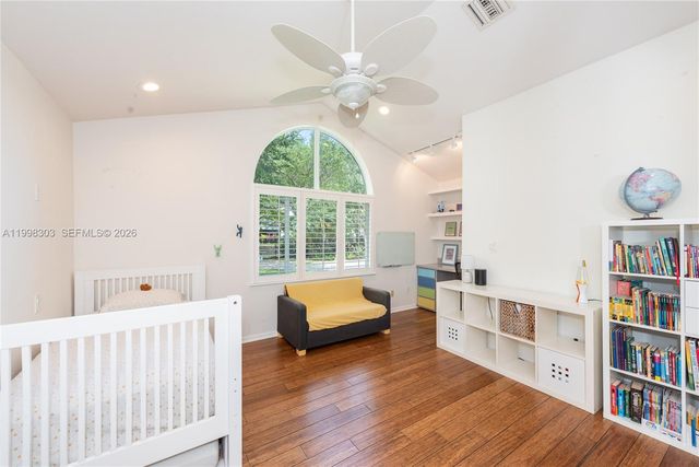 8001 SW 160th St, Palmetto Bay, FL 33157