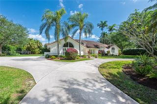 8001 SW 160th St, Palmetto Bay, FL 33157