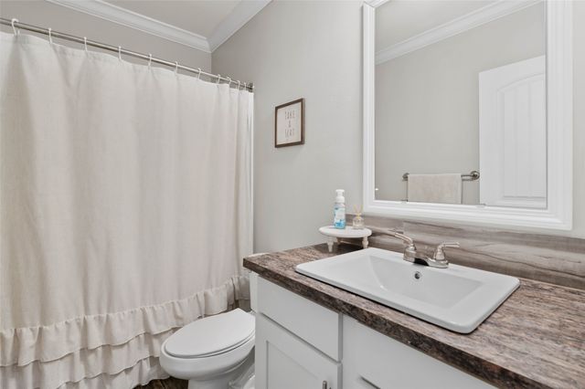 2135 County Road 176, Whitesboro, TX 76273