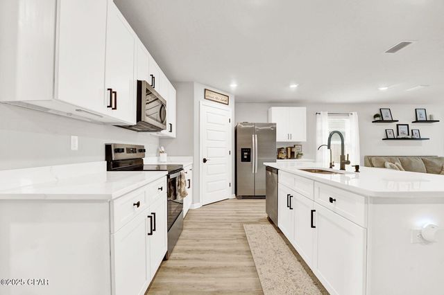 275 Boggy Creek Way, Panama City, FL 32404