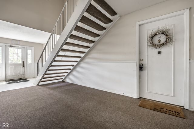 6503 Park Central Way B, Indianapolis, IN 46260