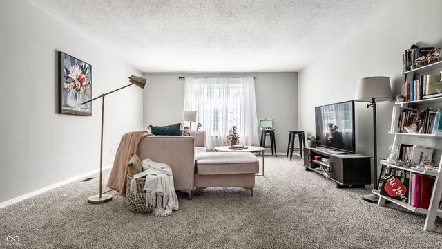 6503 Park Central Way B, Indianapolis, IN 46260