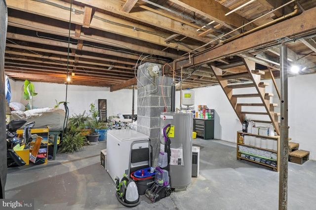 141 E HUMMELSTOWN ST, Elizabethtown, PA 17022