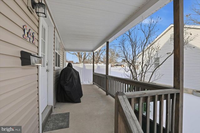 141 E HUMMELSTOWN ST, Elizabethtown, PA 17022