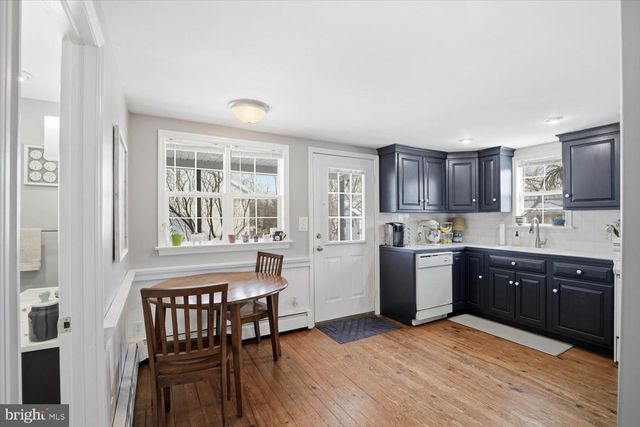 141 E HUMMELSTOWN ST, Elizabethtown, PA 17022