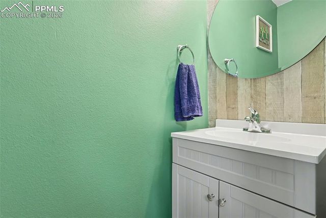 3319 Queen Anne Way, Colorado Springs, CO 80917