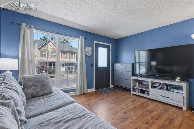 3319 Queen Anne Way, Colorado Springs, CO 80917