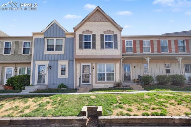 3319 Queen Anne Way, Colorado Springs, CO 80917