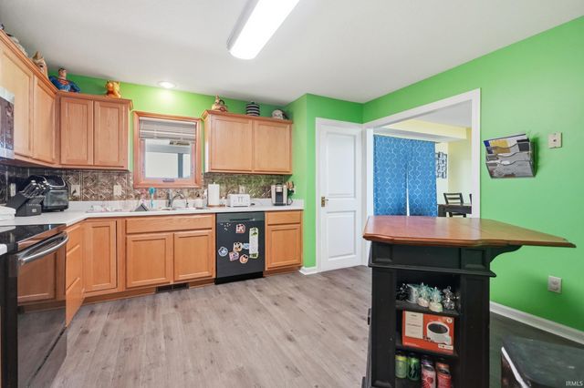 7505 Black Road, New Haven, IN 46774