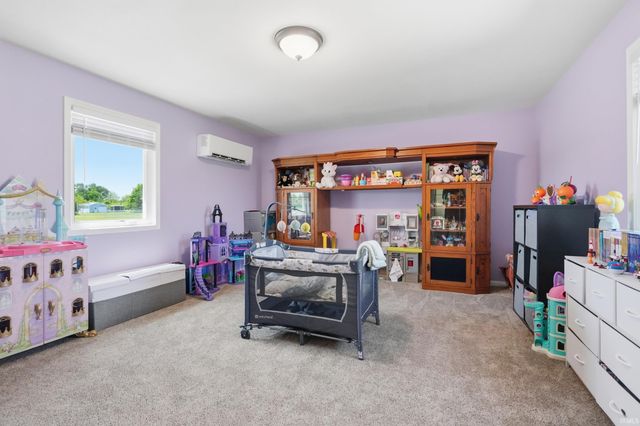 7505 Black Road, New Haven, IN 46774