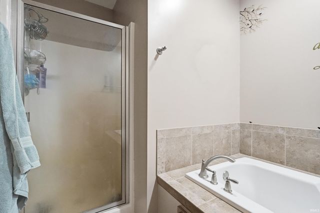 7505 Black Road, New Haven, IN 46774