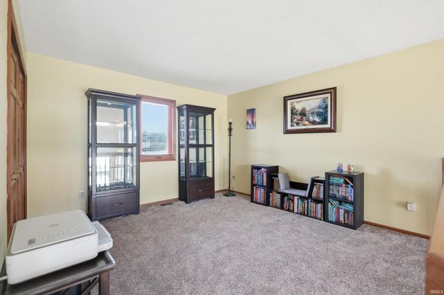 7505 Black Road, New Haven, IN 46774