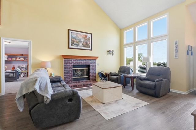 7505 Black Road, New Haven, IN 46774