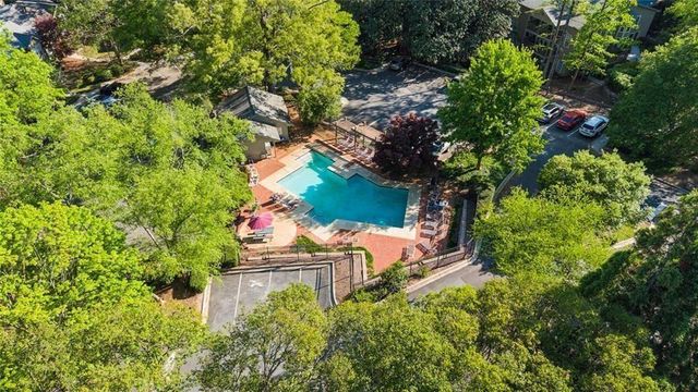 2901 Lenox Way NE 601, Atlanta, GA 30324