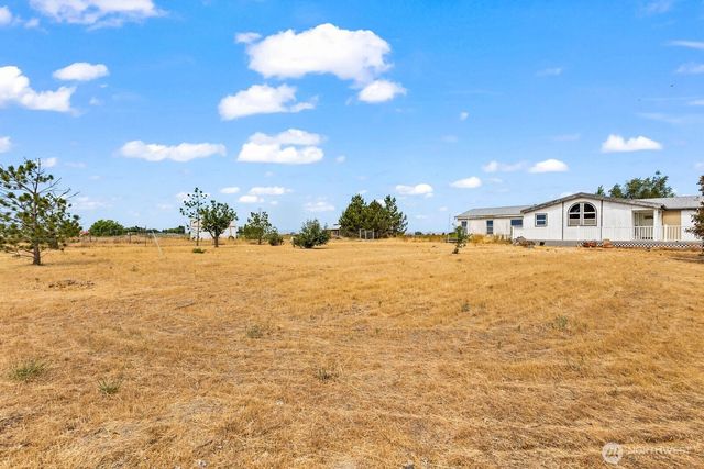 4716 E 4.7 Road NE, Moses Lake, WA 98837