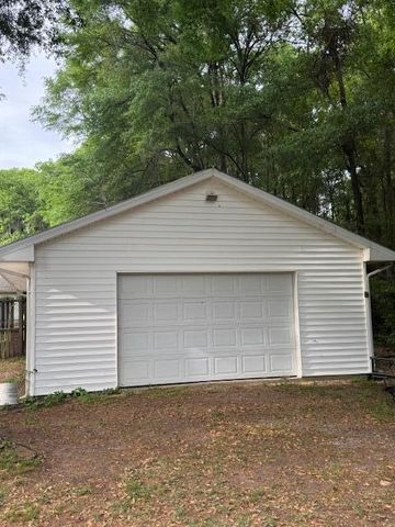 1444 Scott Lake Road, Summerton, SC 29148