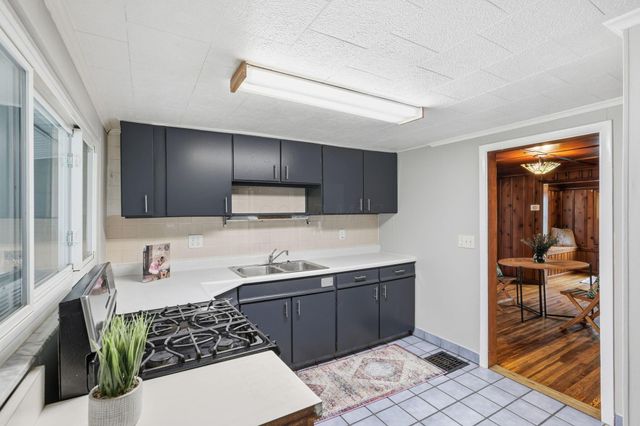 2081 Radnor Avenue, Columbus, OH 43224