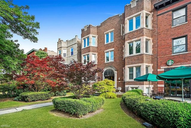2757 W Logan Boulevard 1, Chicago, IL 60647