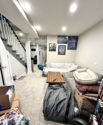 2757 W Logan Boulevard 1, Chicago, IL 60647