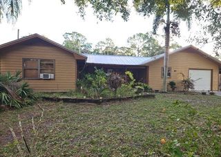 202 Laidback Way, Fort Pierce, FL 34945