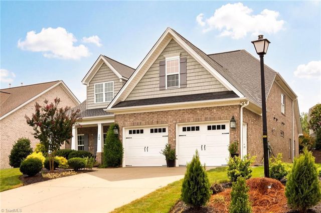 164 Quail Run Drive, Clemmons, NC 27012