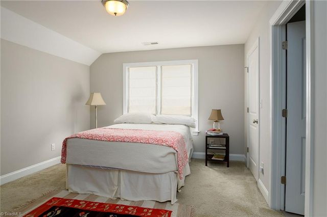 164 Quail Run Drive, Clemmons, NC 27012