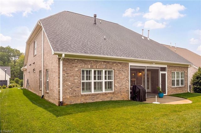 164 Quail Run Drive, Clemmons, NC 27012