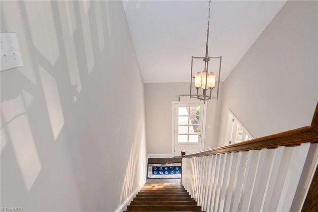 164 Quail Run Drive, Clemmons, NC 27012