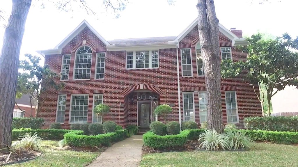 16910 Ascot Meadow Drive, Sugar Land, TX 77479