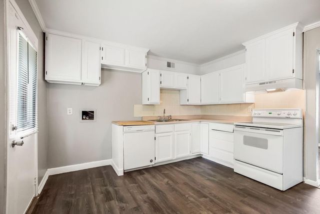 15315 Fuller Avenue, Grandview, MO 64030