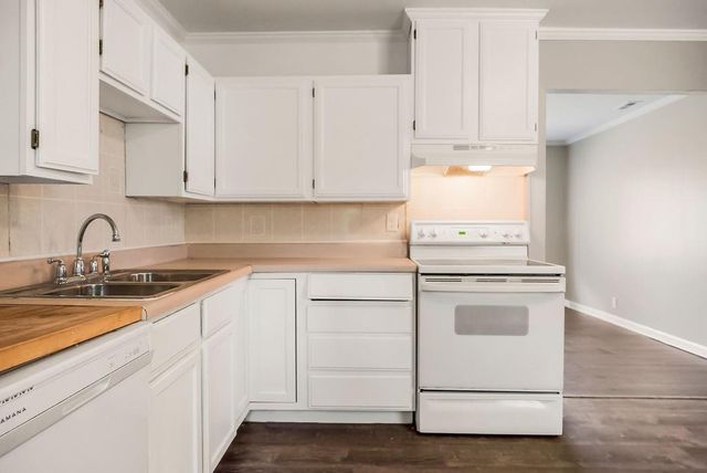 15315 Fuller Avenue, Grandview, MO 64030