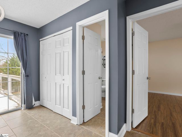 131 Wild Berry Court, Boiling Springs, SC 29316